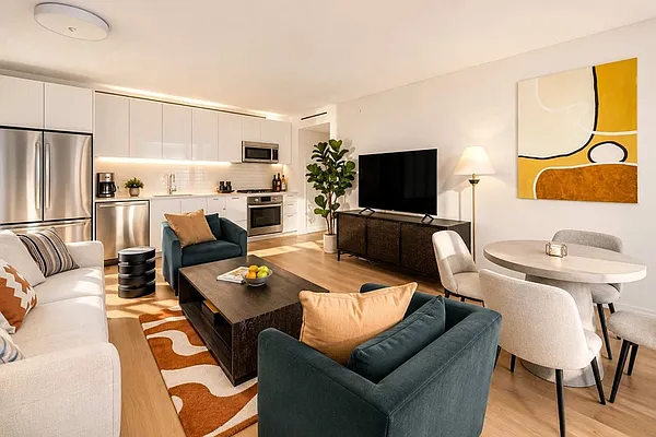 Living room, photo 4