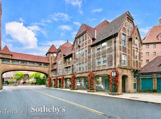 10 Station Sq Unit Phr52, Forest Hills Gardens, NY 11375
