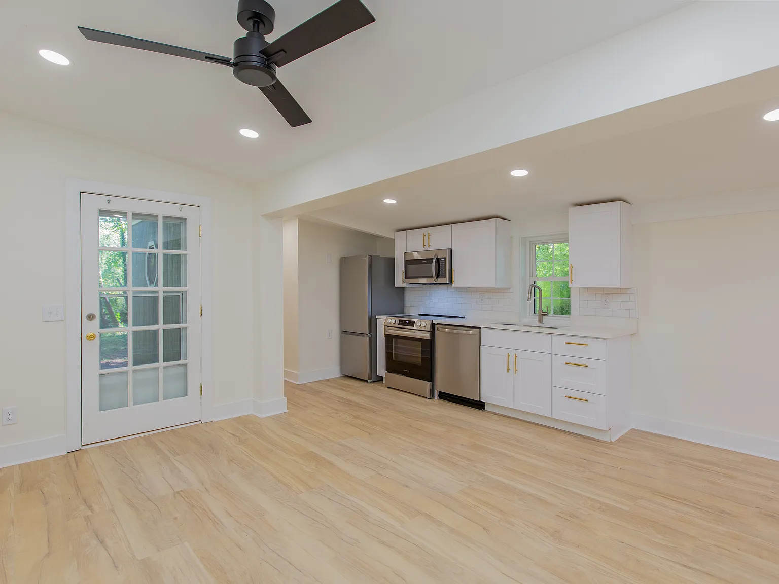 1 bed, 750 sqft, $1,275 — Photo 3