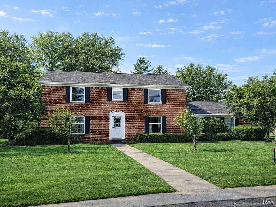 1st image of 8276 Appleway Dr