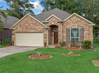 68 Hallmark Dr, Conroe, TX 77304