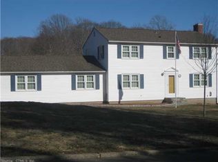 70 Knollwood Dr, Branford, CT 06405