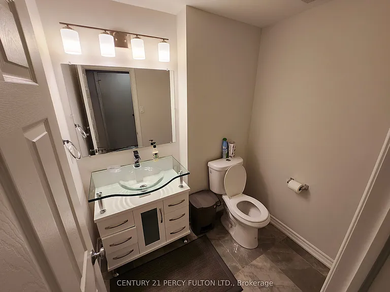 141 Rizal Ave — Photo 10