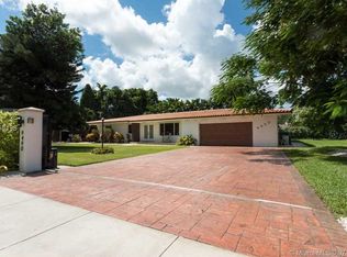 9490 SW 64th St, Miami, FL 33173