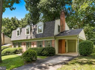 743 Owens St, Rockville, MD 20850