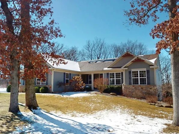 9419 Cabernet Ln, Richmond, IL 60071