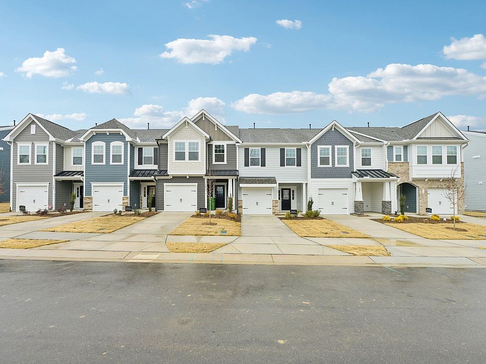 1st image of 929 Kensley Grove Ln #36
