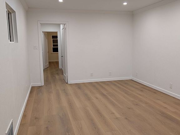 2nd image of 185 Louisburg St