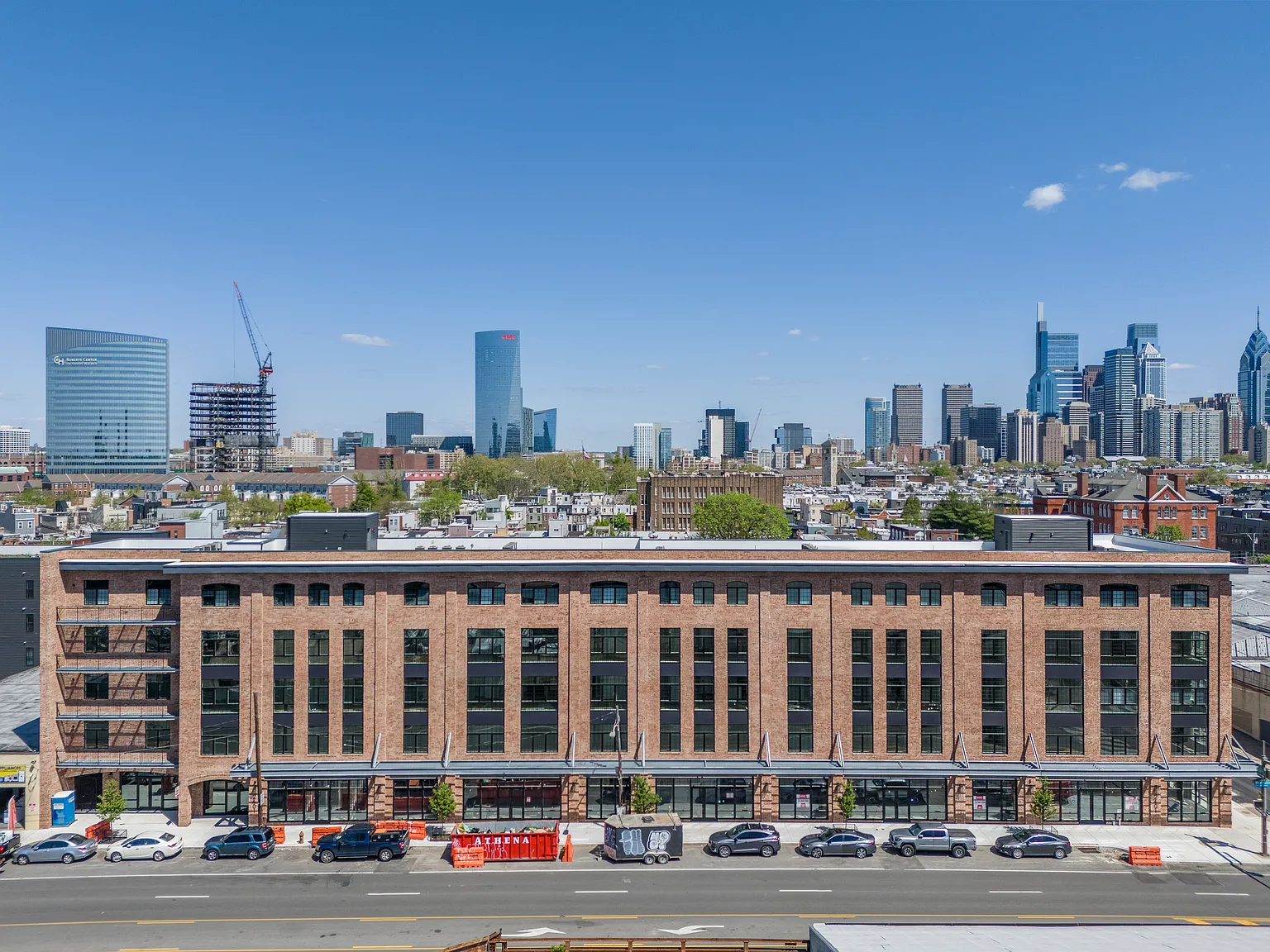 2401 Washington Ave — Photo 3