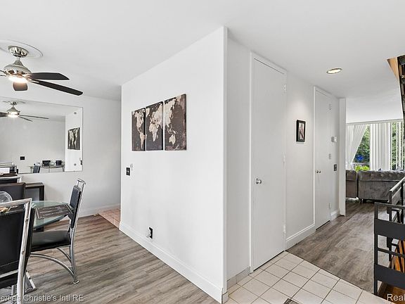 4th image of 1309 Joliet Pl