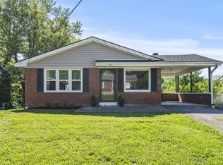 110 Ridgeway Dr, Lancaster, KY 40444