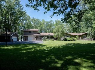 7265 Farnham Rd, Memphis, NY 13112