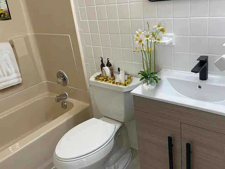 1325 Aloha Dr — Photo 5