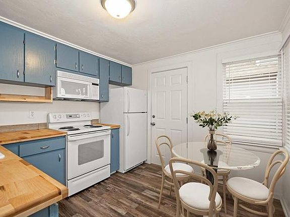 4th image of 2907 E Everett Ave APT 1