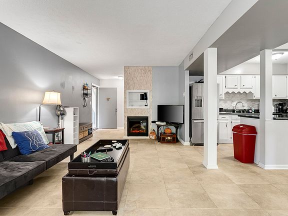 2nd image of 10301 N Kings Hwy APT 10-5