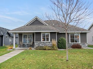 537 Taft Loop S, Cambridge, MN 55008