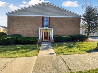 605 Grove St APT K-12, Clifton, NJ 07013