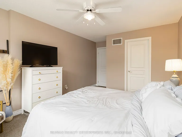 1401 Plains Rd E #93 — Photo 19