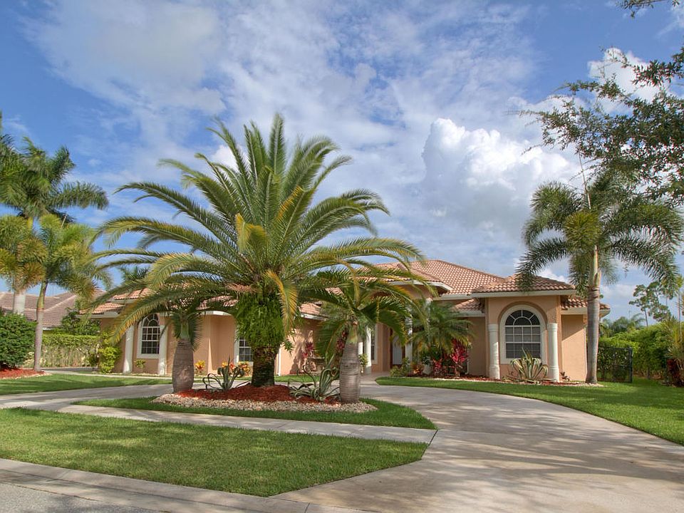 1st image of 105 Black Olive Cres