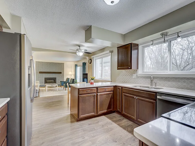 42293 Saltz Rd — Photo 10