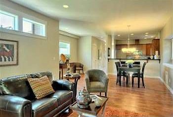 1st image of 12014 Phinney Ave N