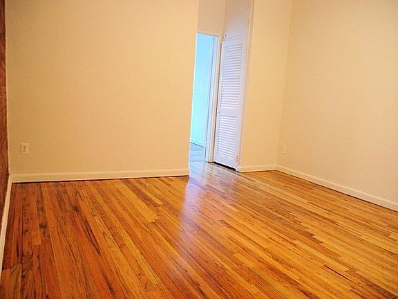 2nd image of 346 E 89th St APT 4B