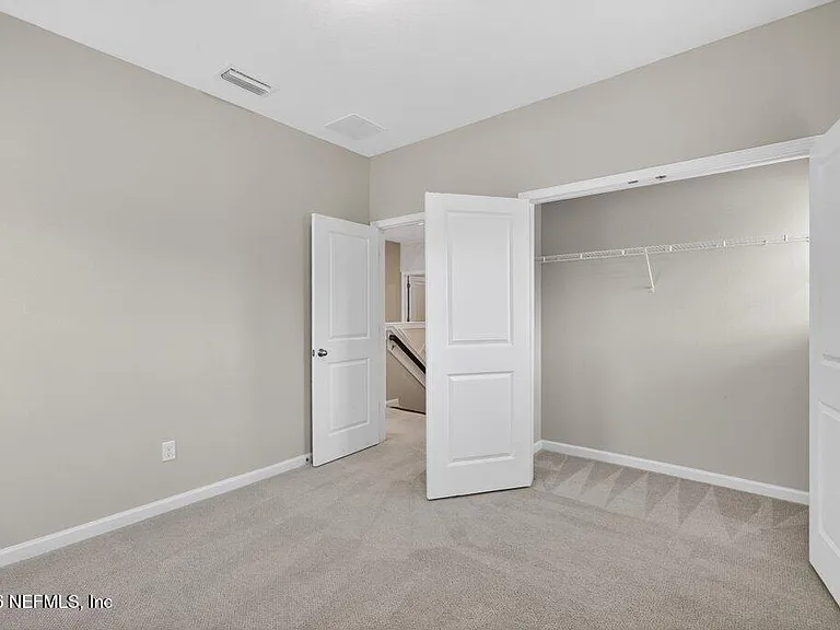 21 Yardley Court St — Photo 41