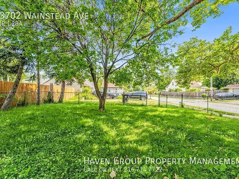13702 Wainstead Ave — Photo 23