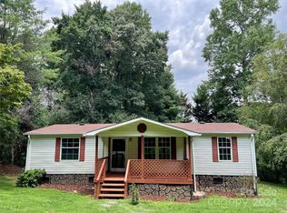 2038 Jay Clark Rd, Morganton, NC 28655