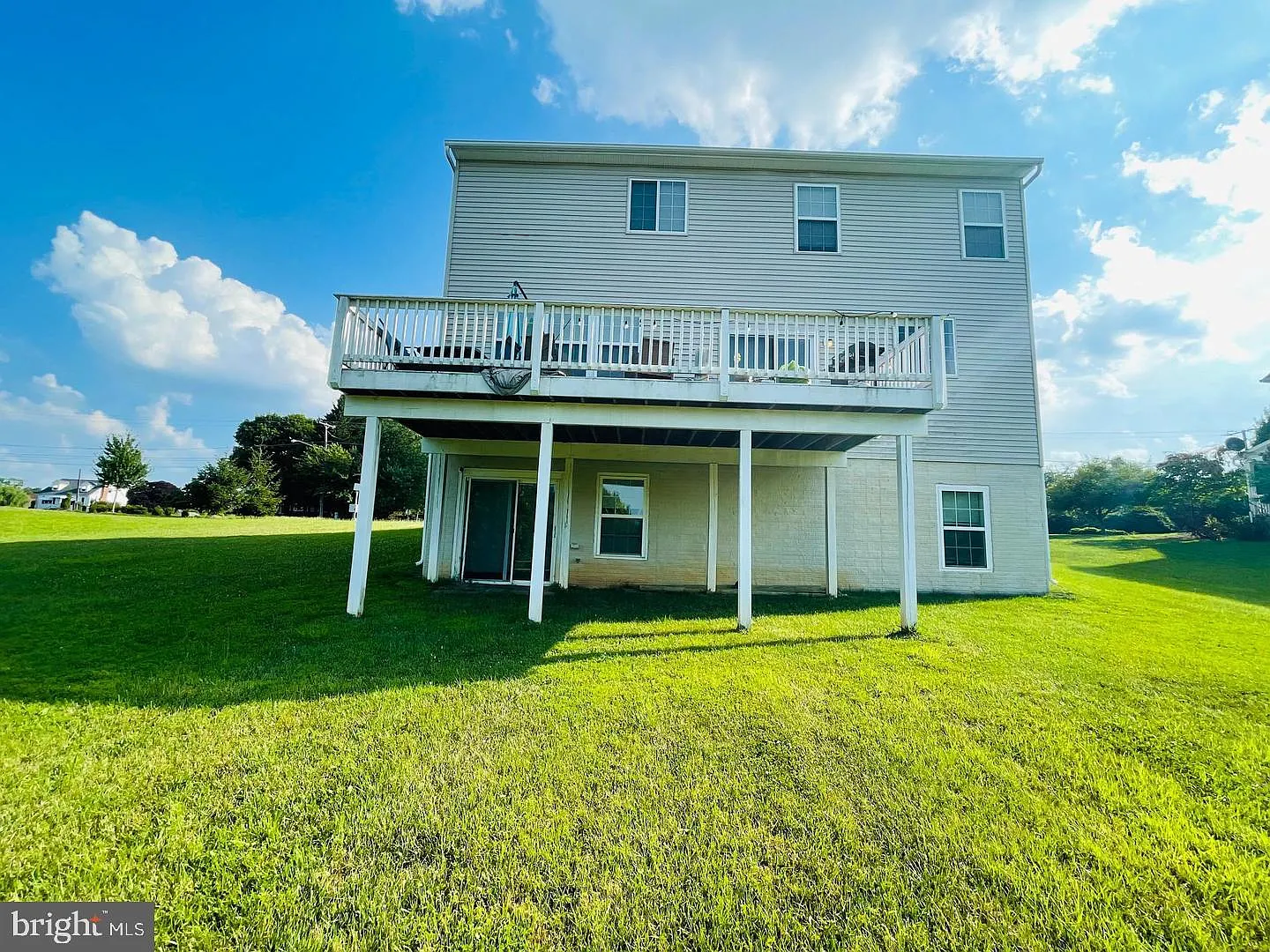 5 bed, 4.5 bath, 3690 sqft, $5,000 — Photo 4