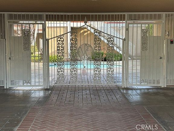 3rd image of 8840 Huntington Dr #2