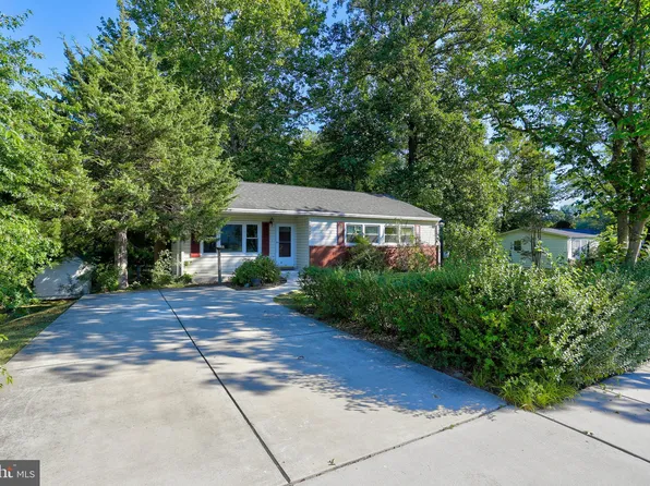 15700 Bond Mill Rd, Laurel, MD 20707