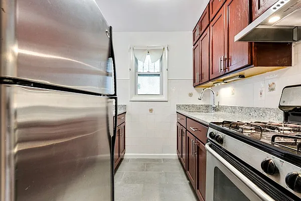 Rented by LG Fairmont Group | media 1