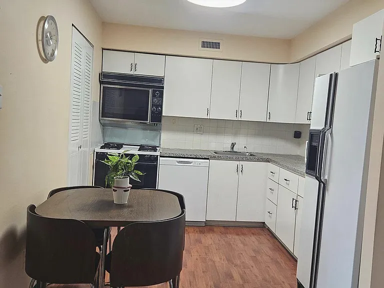 809 Red Lion Rd #B24 — Photo 5