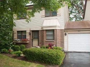 7S478 Olympia Ct, Naperville, IL 60540
