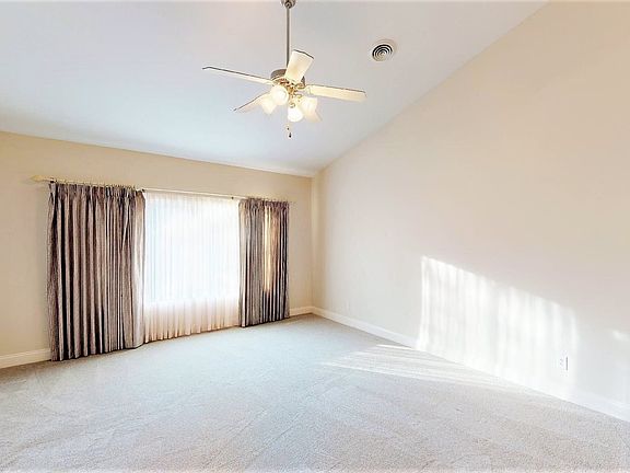 5th image of 115 Southridge Dr