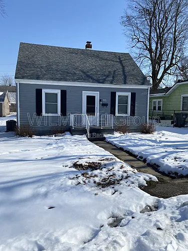 1404 Walton St Photo 1