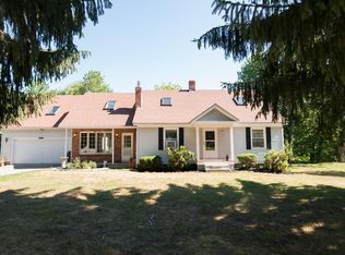 572 Turnpike Rd, Ashby, MA 01431