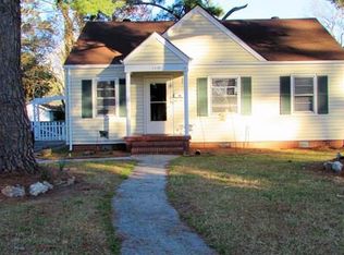 1116 Raleigh St, Elizabeth City, NC 27909