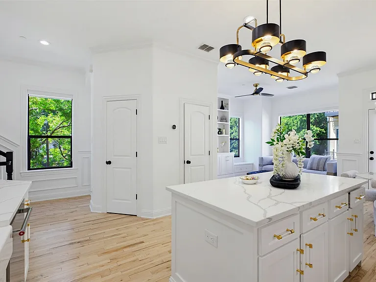 7201 Kasko Dr — Photo 7