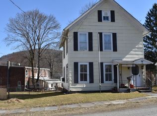 146 Lackawanna Ave, Hallstead, PA 18822