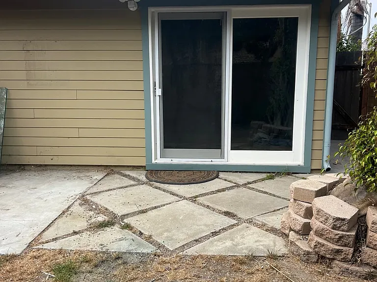 4950 Dunes Cir — Photo 2