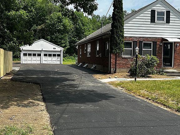 3rd image of 329 N Greenbush Rd