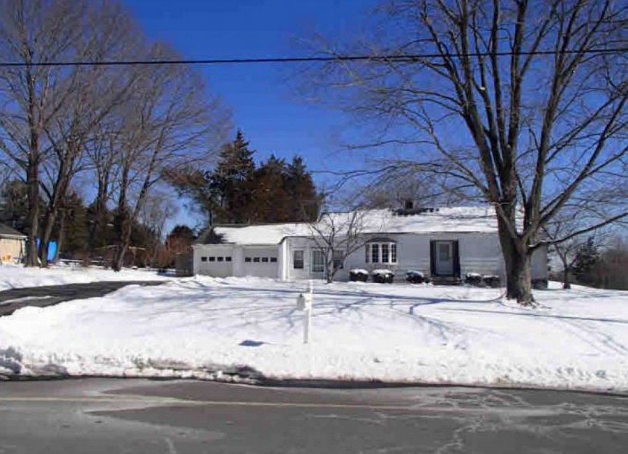 1st image of 433 Pennington Titusville Rd