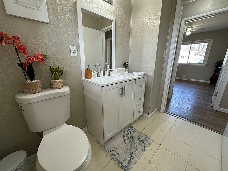 4039 Niles St — Photo 25