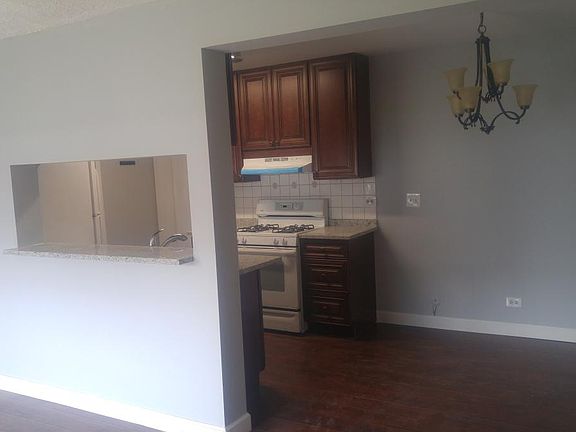 5th image of 333 Mallard Ct