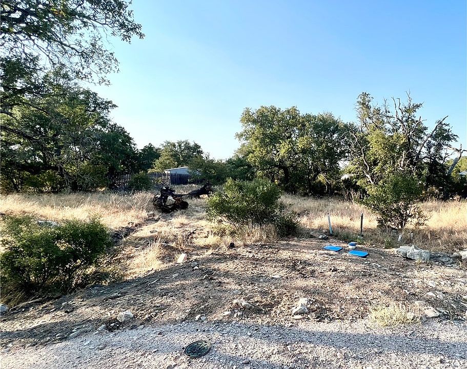 2nd image of 0 35th St