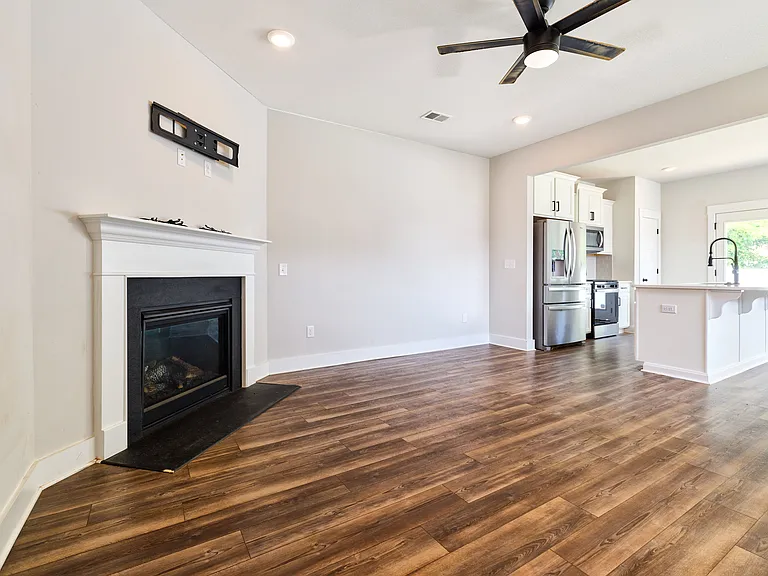 1069 Millison Pl — Photo 6
