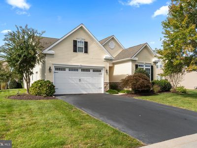 20 Fairway Dr, Ocean View, DE, 19970