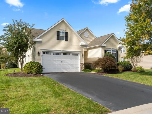 20 Fairway Dr, Ocean View, DE 19970